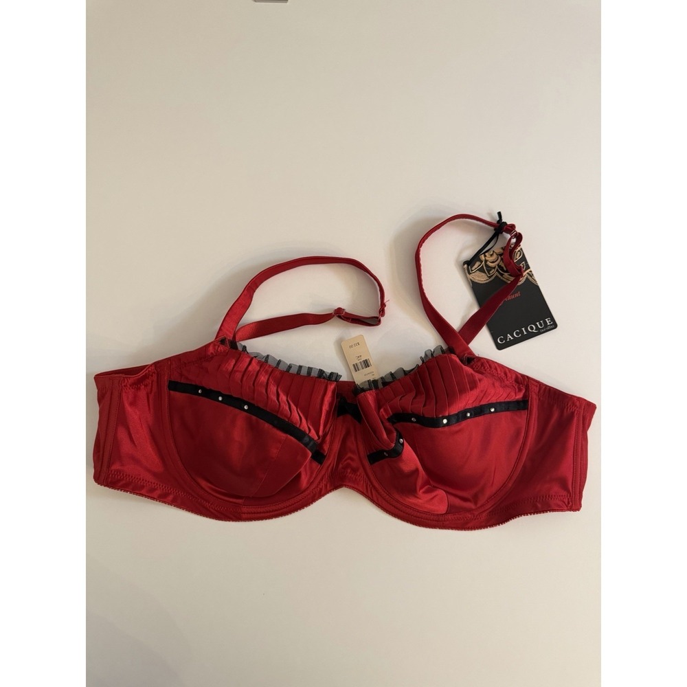 NWT Cacique Flaunt Red Plunge Bra with Black Mesh Details 44C Crimson Red Studs